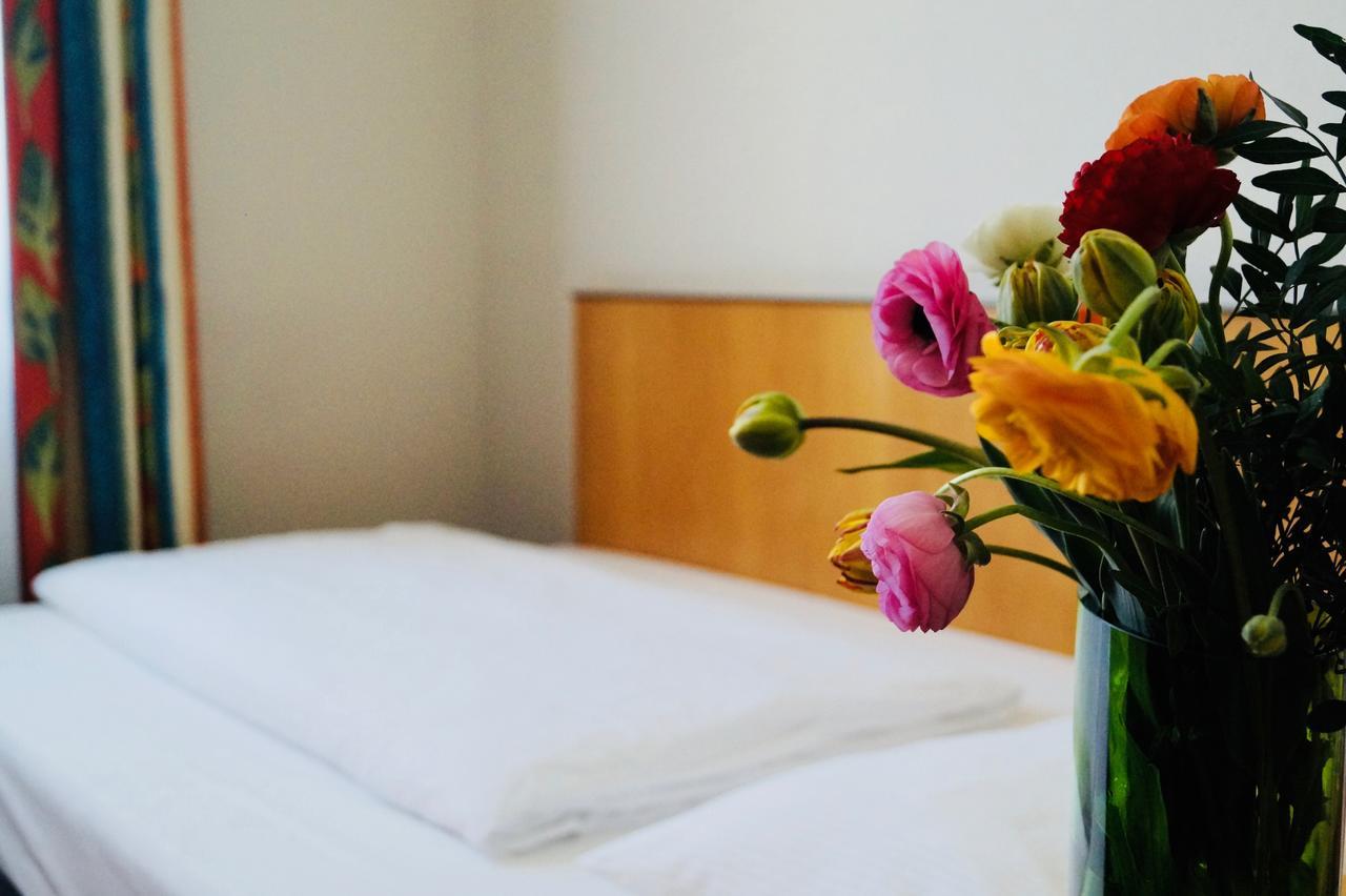 Grand Hostel Berlin Urban Ngoại thất bức ảnh
